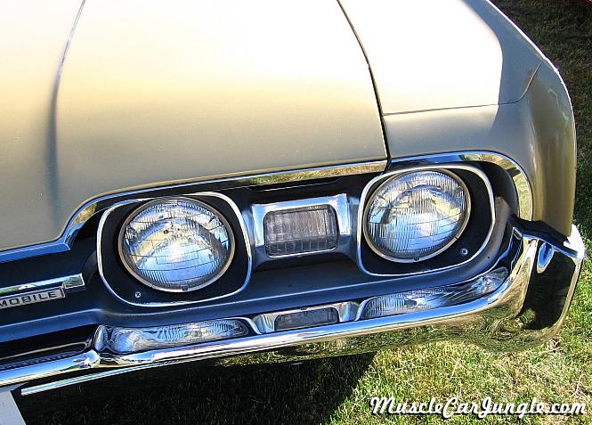 1967 Oldsmobile Cutlass Headlights
