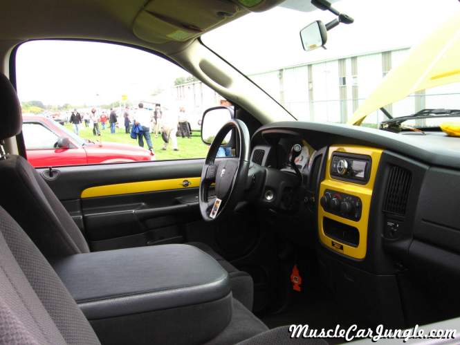 2004 Dodge Ram Rumble Bee Interior