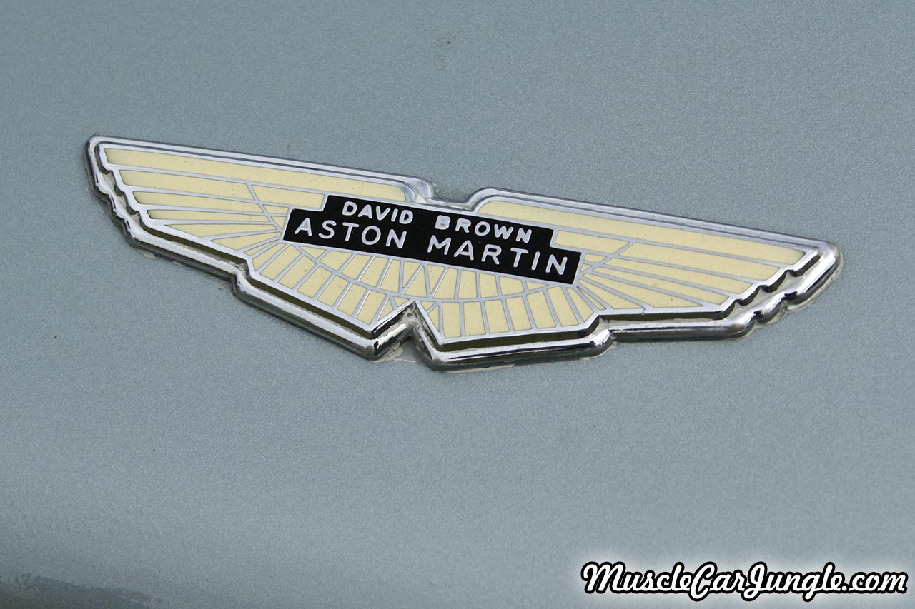 1962 Aston Martin DB4 Front Crest