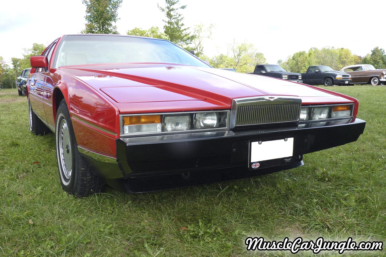 1986 Aston Martin Lagonda Front Low Angle