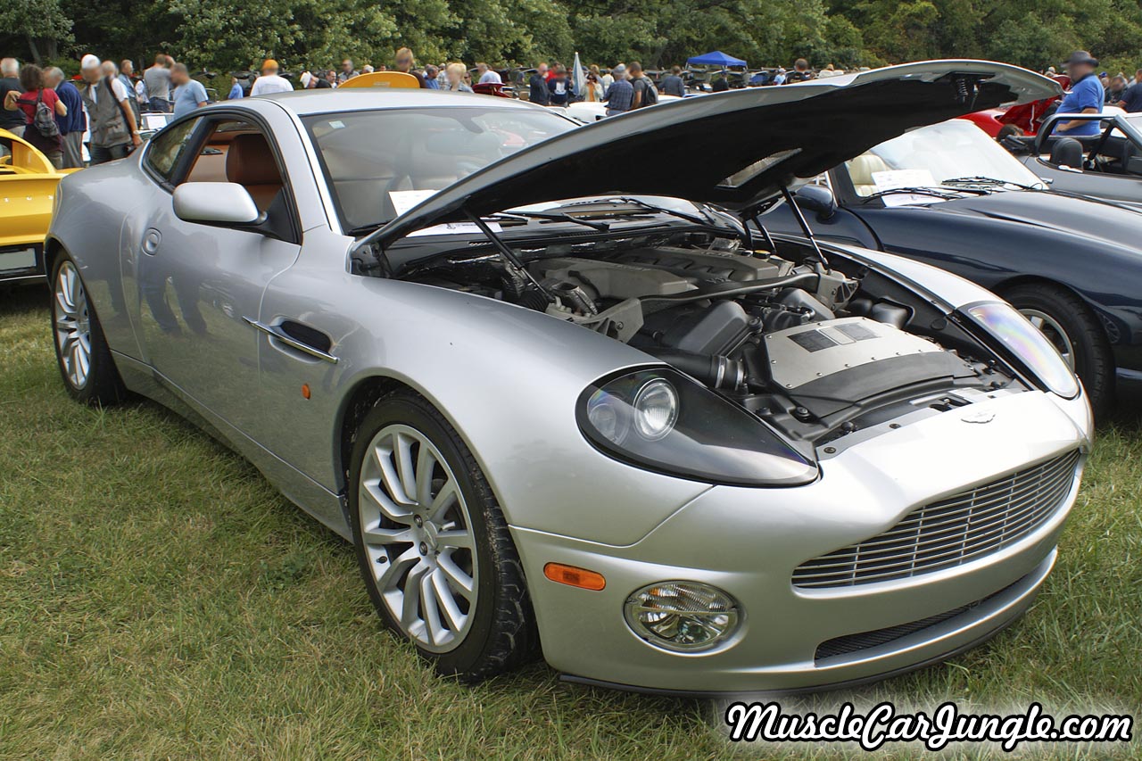 Aston Martin Vanquish S