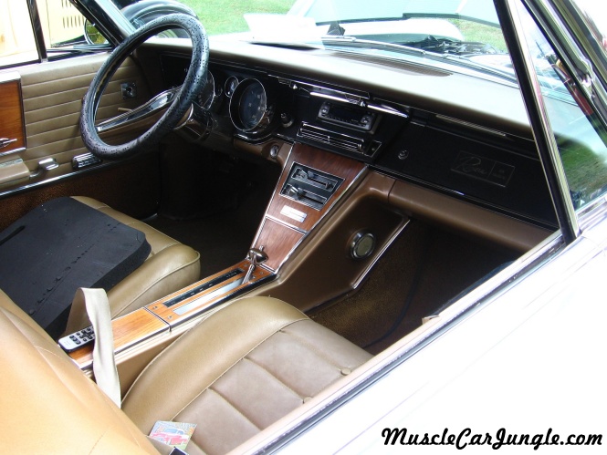 1965 Buick Riviera Interior Right