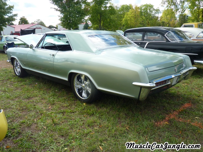 1965 Riviera Rear Left