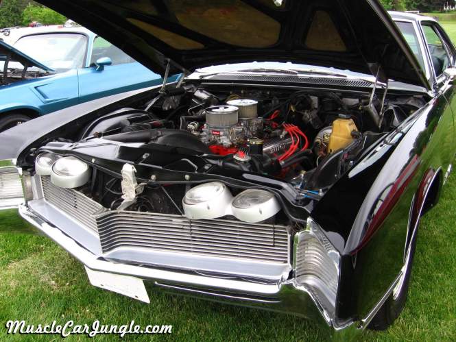 1966 Riviera GS Front