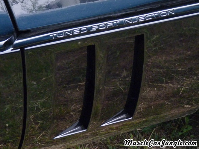 1985 Corvette Side Fender Vent
