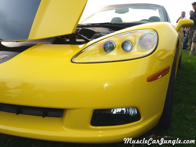 2009 Hertz Corvette Zhz Front Angle