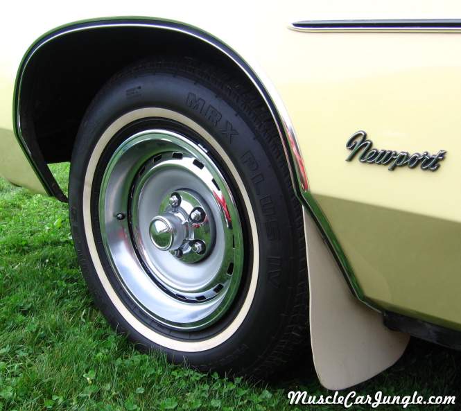 1977 Chrysler Newport Wheel