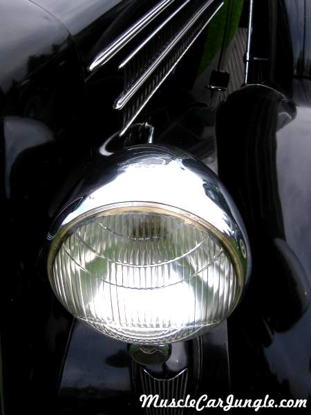 1935 Dodge Brothers Touring Sedan Headlight