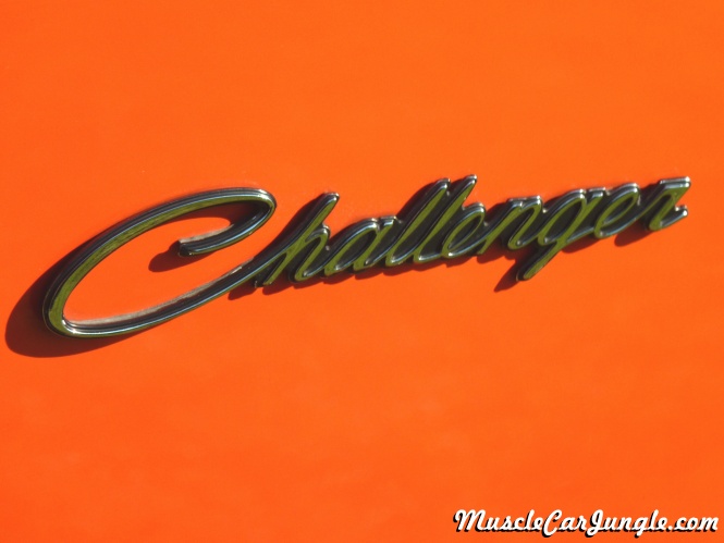 RT Challenger Hemi Name Plate