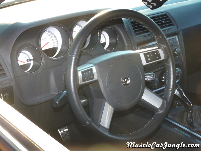 RT Hemi Challenger Dash