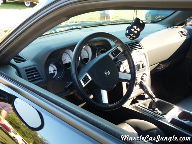 RT Hemi Challenger Interior