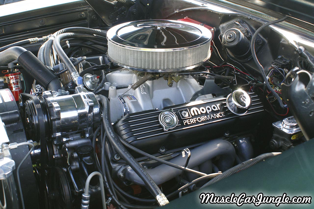 1969 Dodge Charger Engine