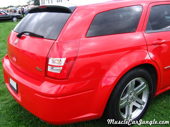 Dodge Magnum Hemi Tailgate