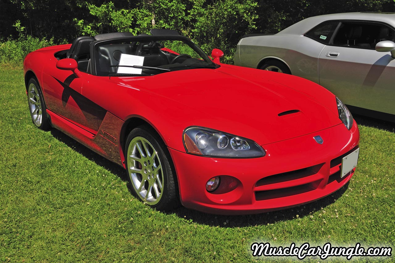 2005 SRT-10 Viper