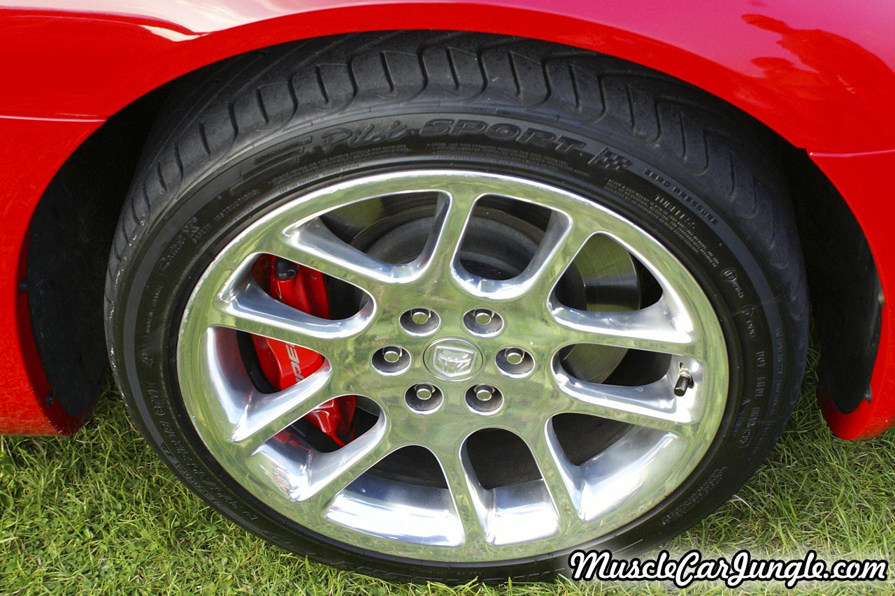 Red Viper SRT-10 Wheel