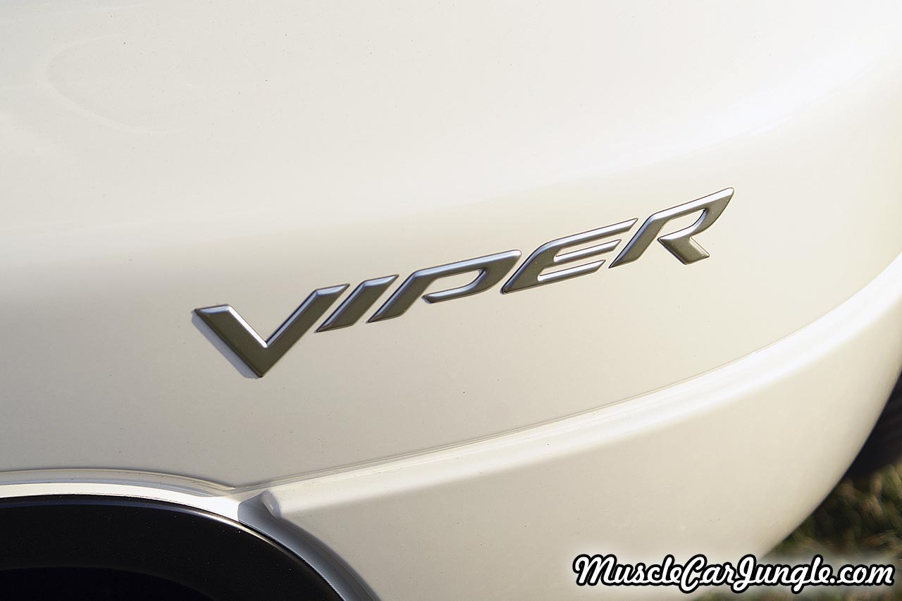 Viper SRT-10 Rear Insignia Right
