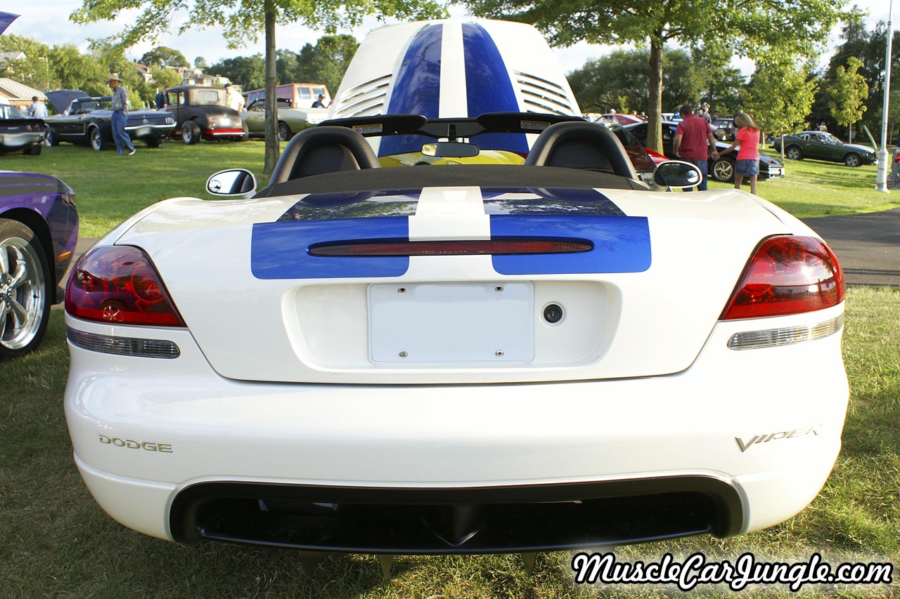 Viper SRT-10 Rear