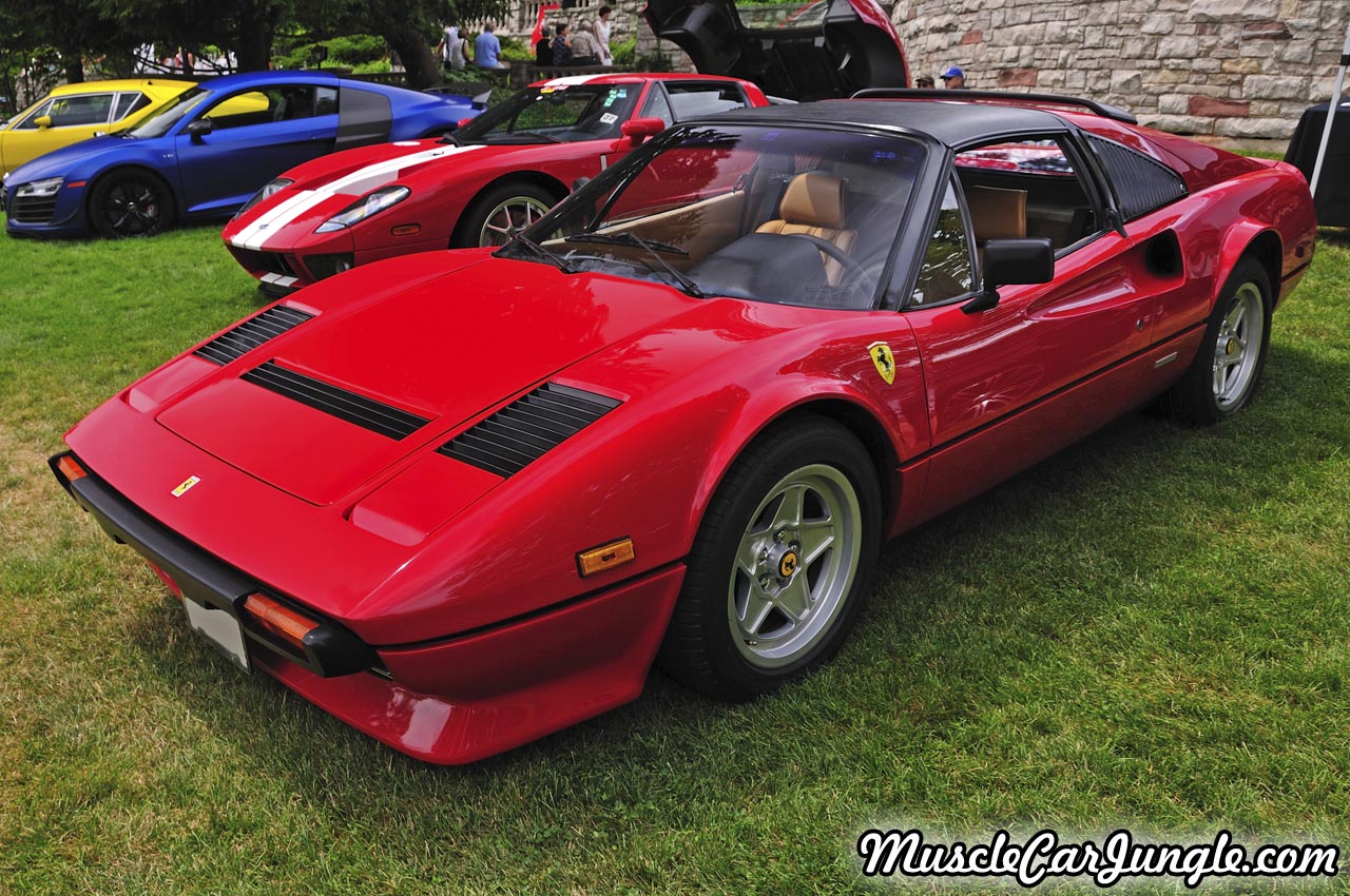 Red Ferrari 308 GTS