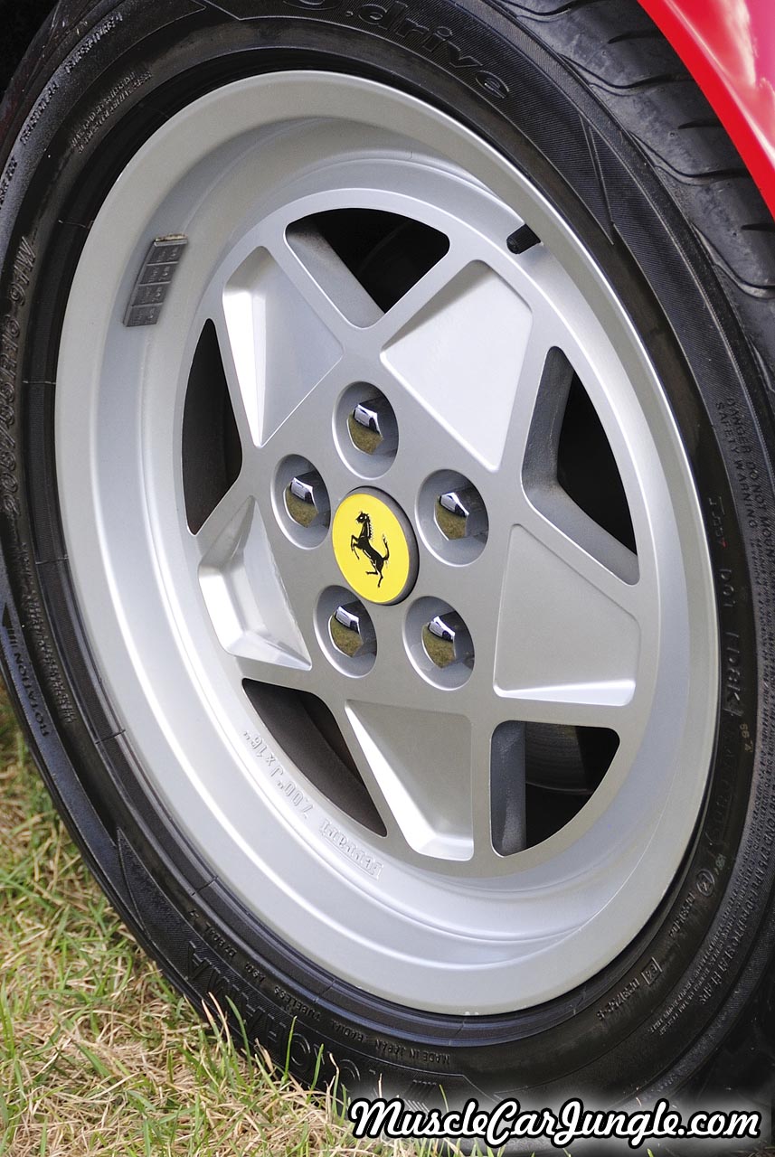 1988 Red Ferrari 328 GTS Wheel