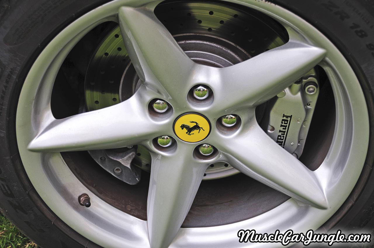 Silver Ferrari 360 Spider Wheel