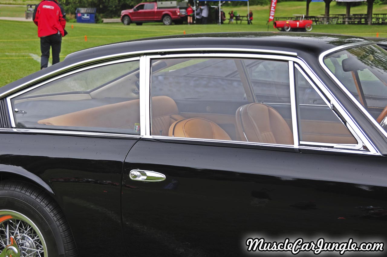 1969 Ferrari 365 GT 2+2 Side Windows
