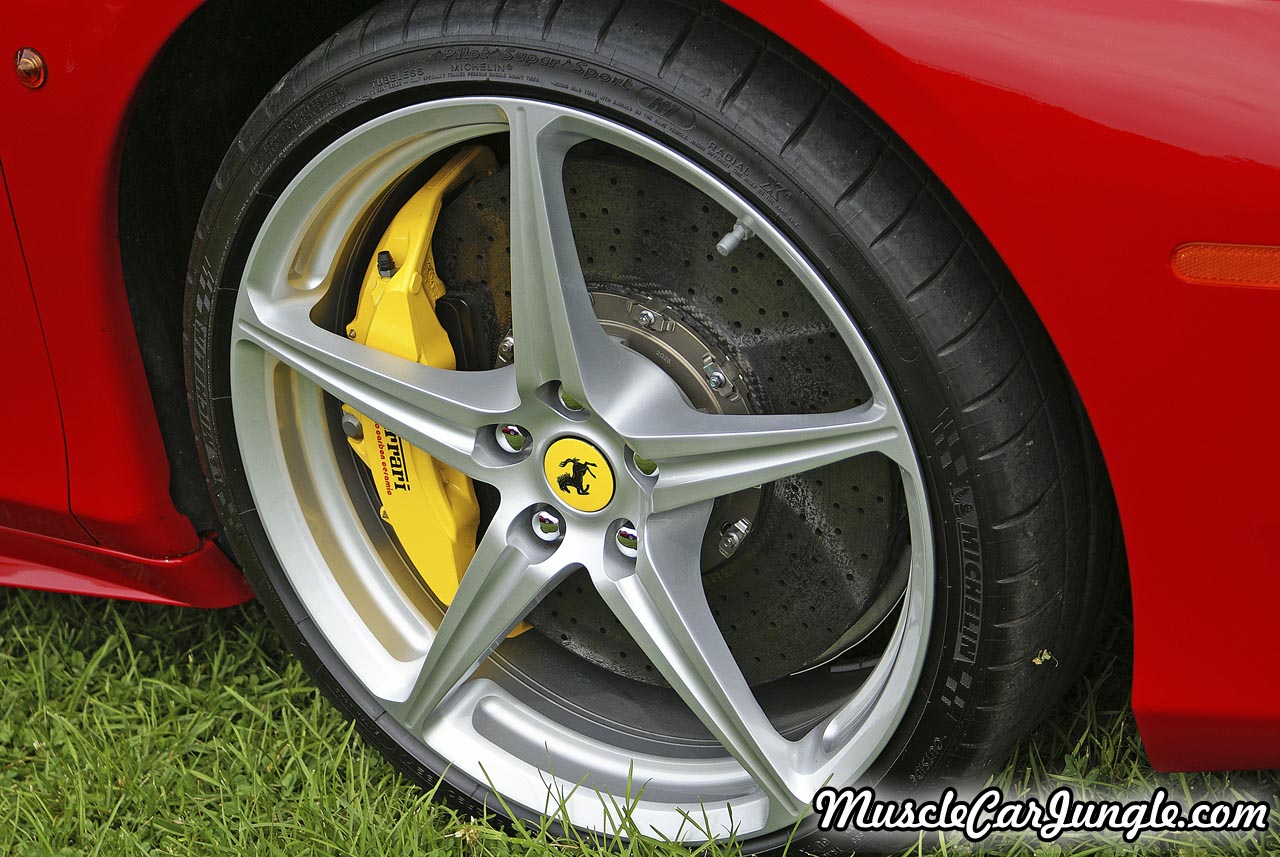 Red 2013 Ferrari 458 Spider Wheel