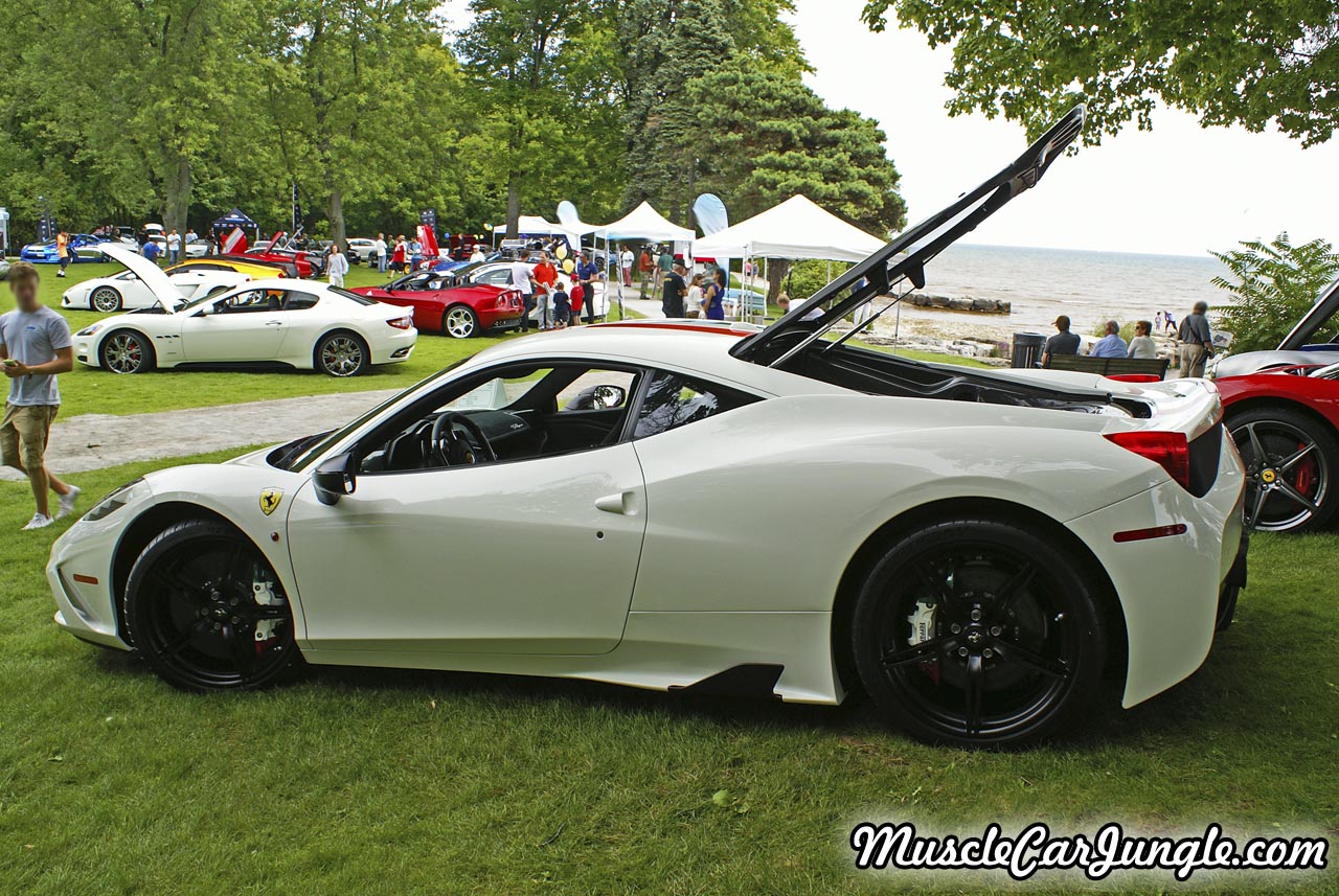 458 Speciale Left Side