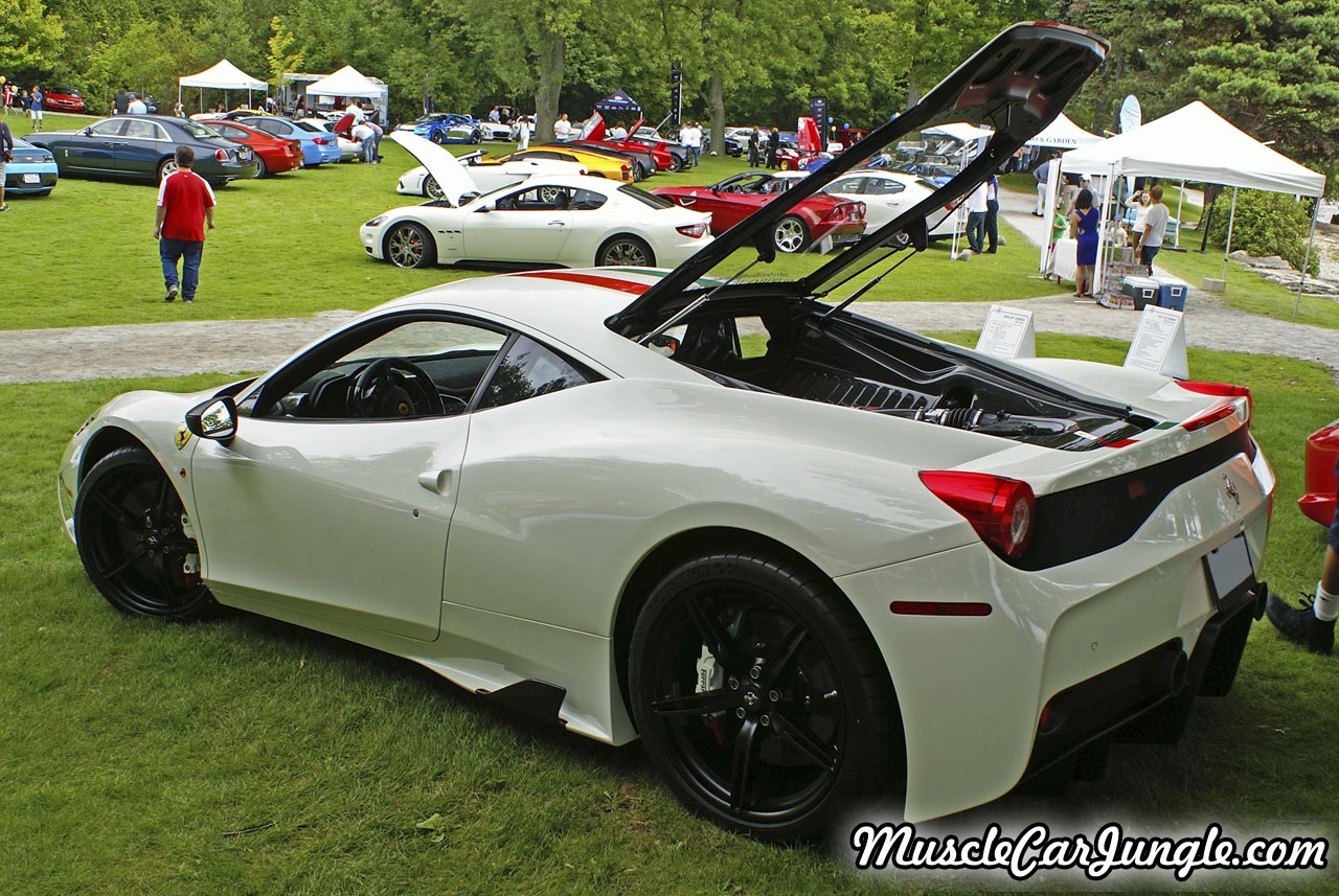 458 Speciale Rear Left