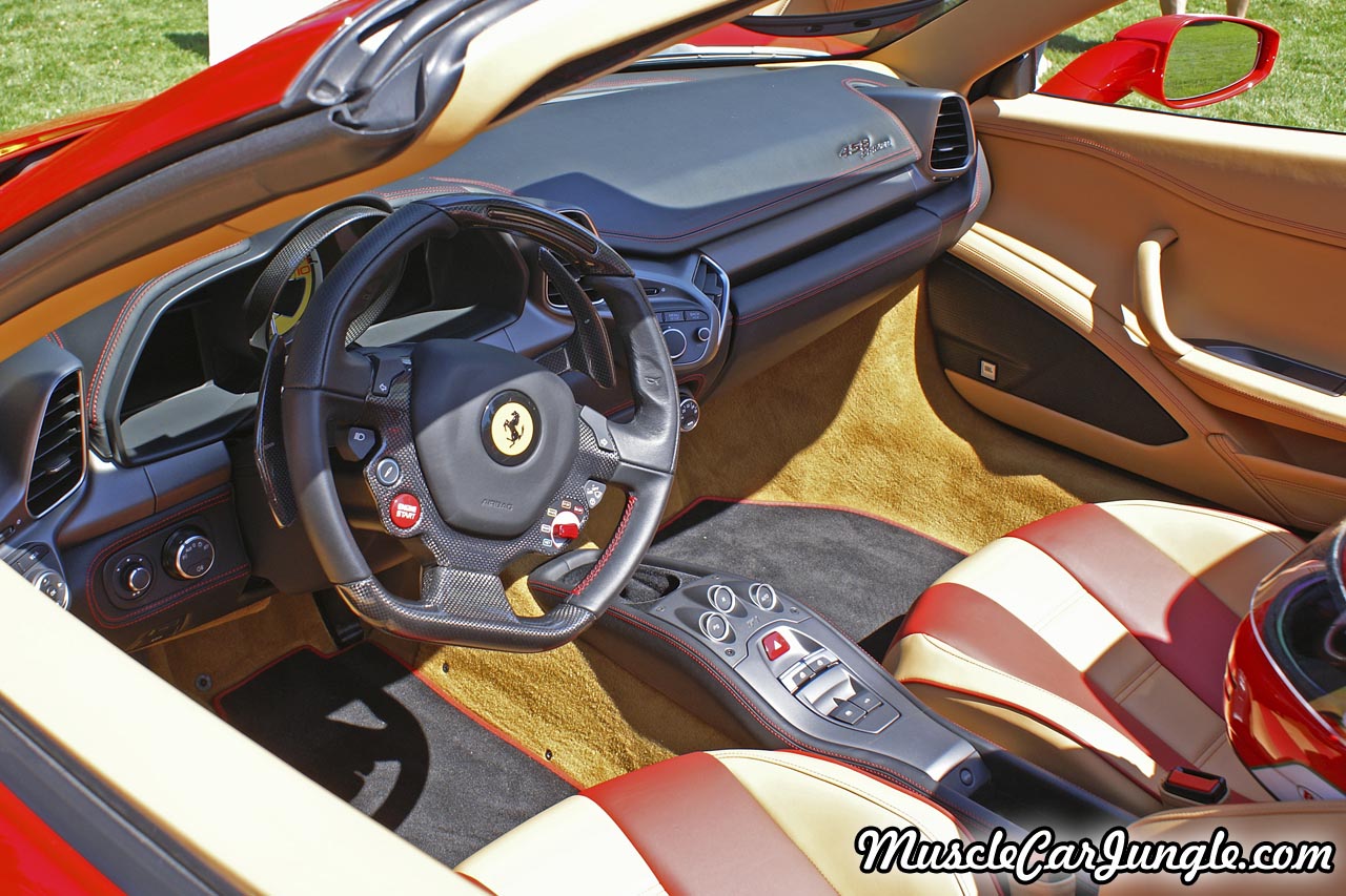 458 Spider Interior