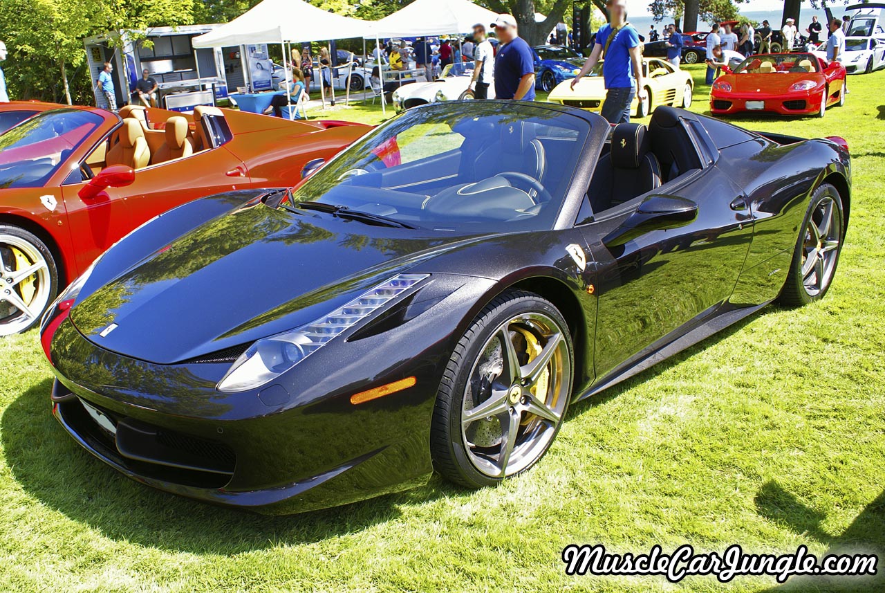 Black Ferrari 458 Spider