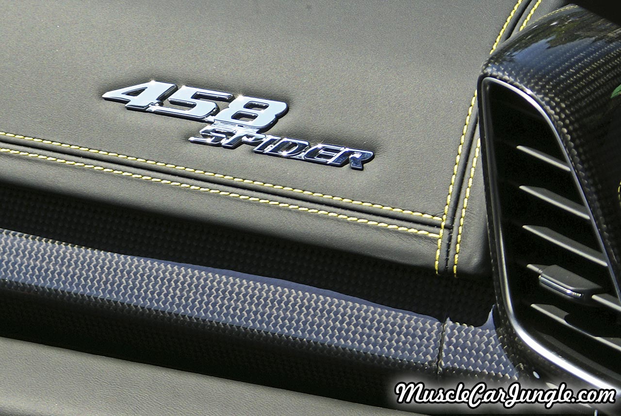 Black Ferrari 458 Spider Dash Insignia
