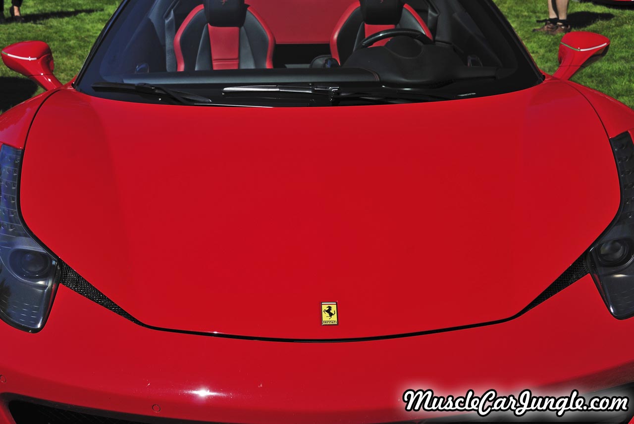Red Ferrari 458 Spider Hood