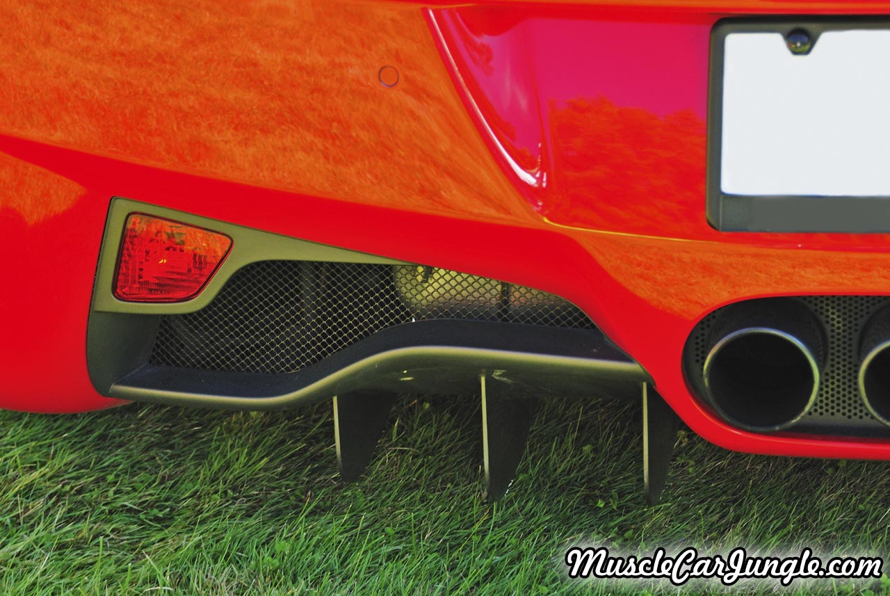 Red Ferrari 458 Spider Rear Air Diffuser