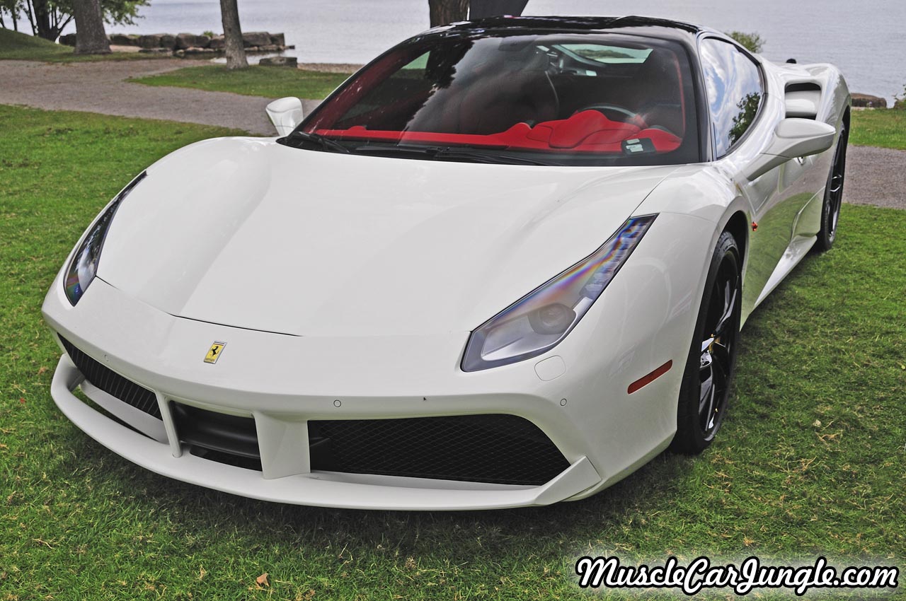 2016 Ferrari 488
