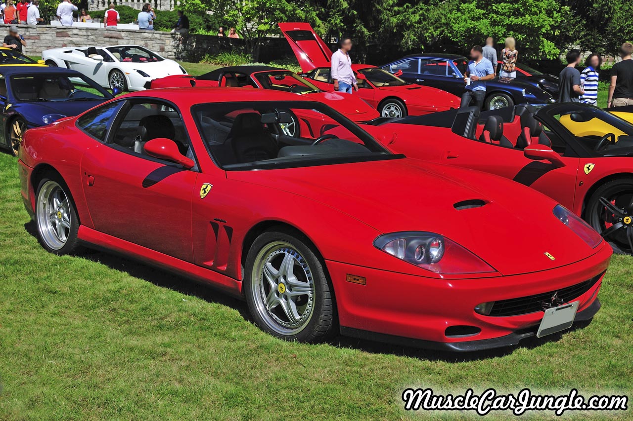 Red Ferrari 550