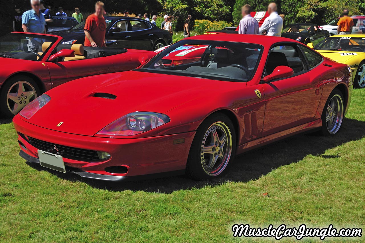 Red Ferrari 550 Front Left