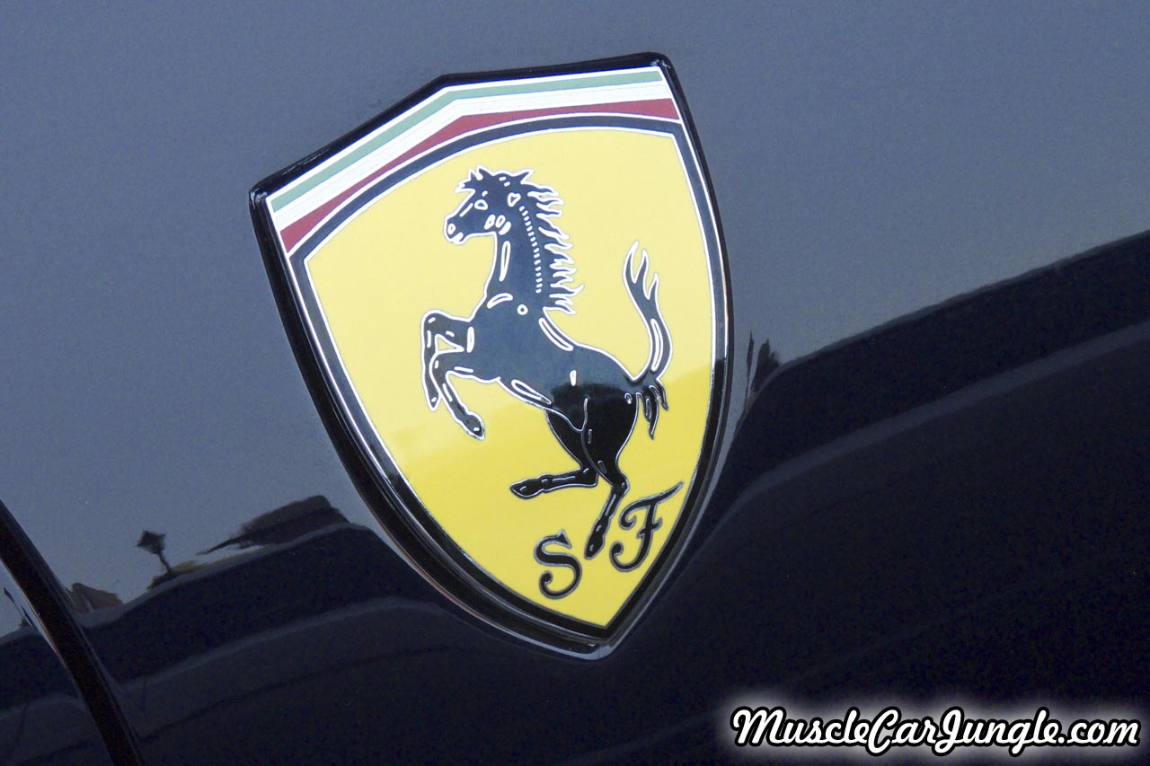 Ferrari 575M Maranello Fender Emblem