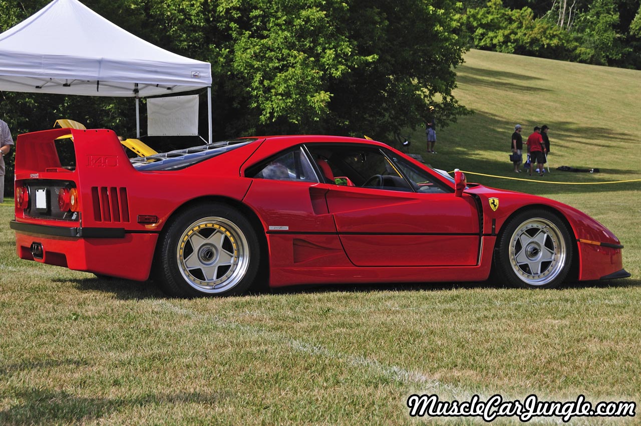 1991 F40 Right Side