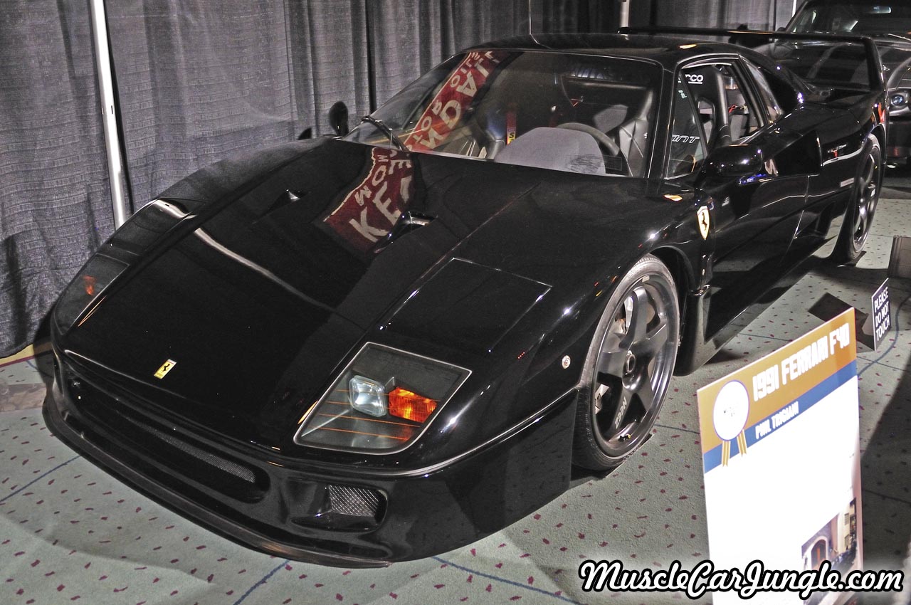 Black 1991 Ferrari F40