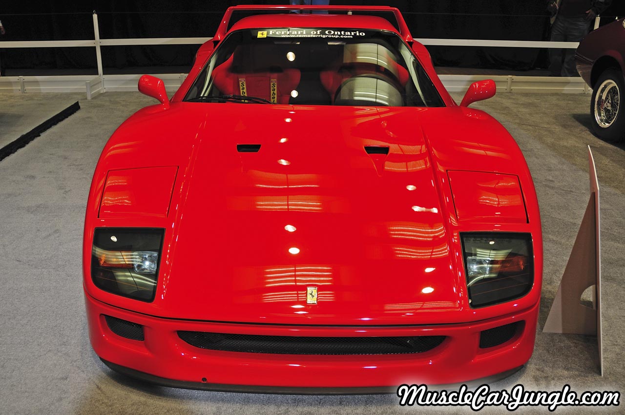Red 1991 Ferrari F40 Front