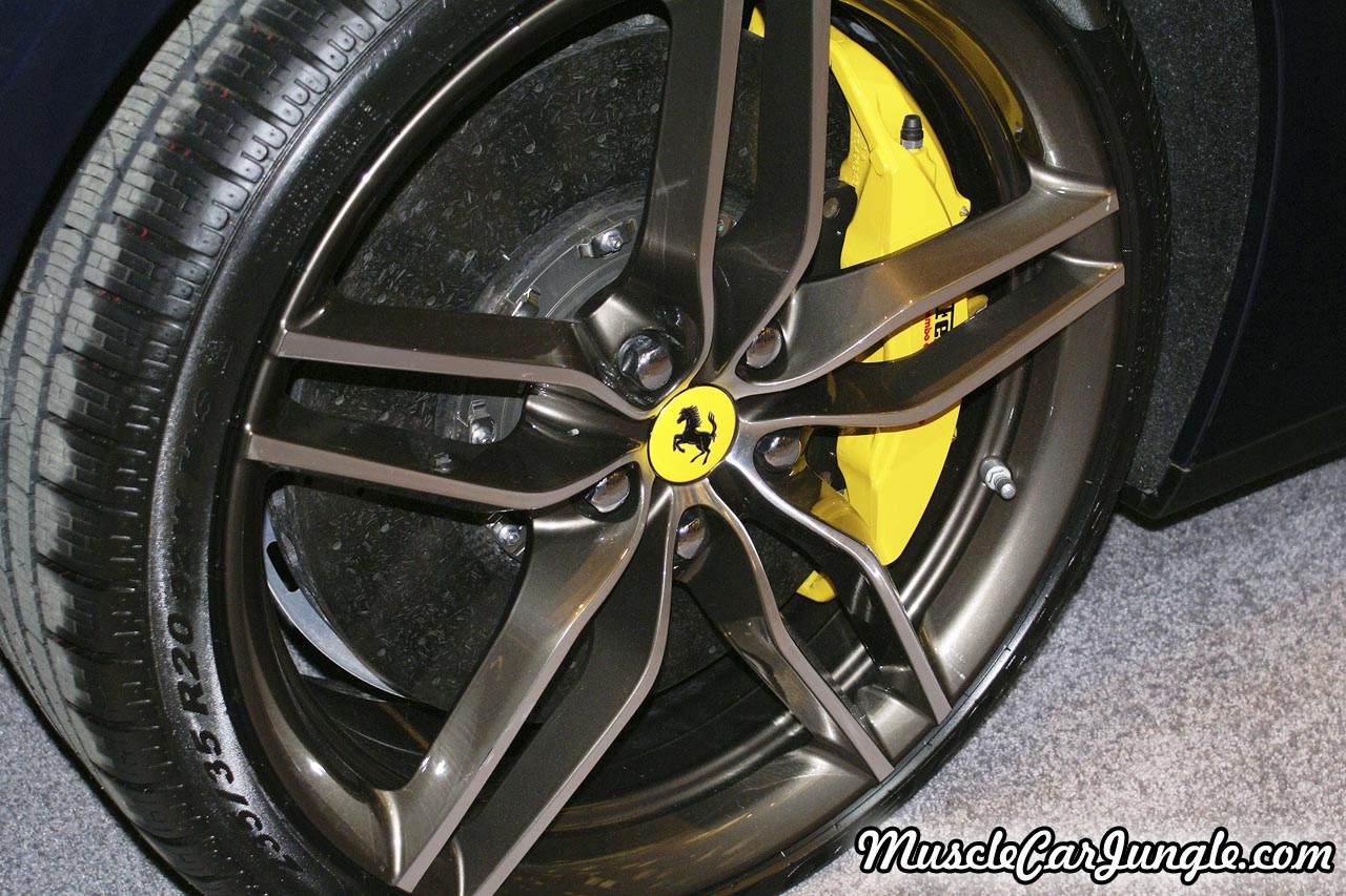 2014 Ferrari FF Wheel