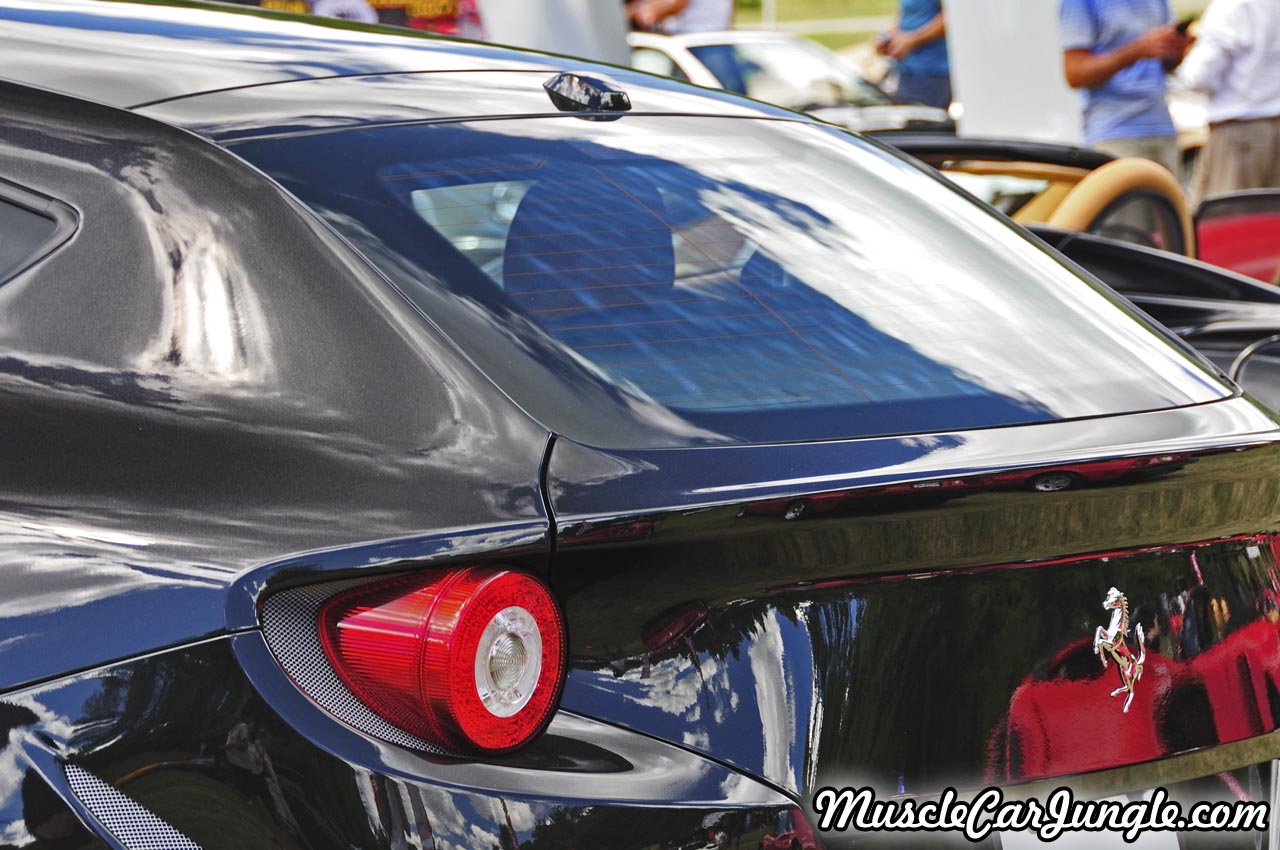 Ferrari FF Rear Window