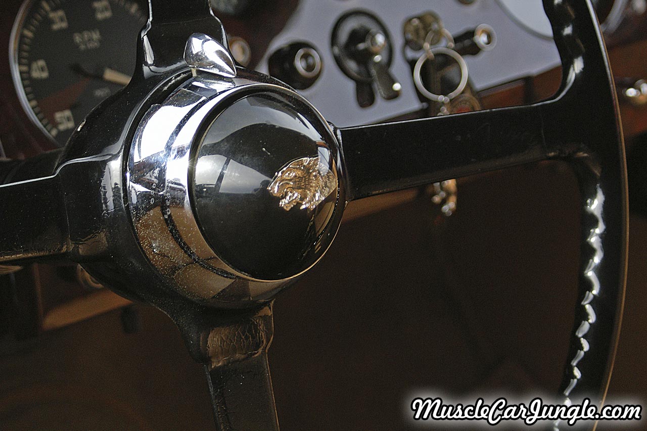 1949 Jaguar MK V Drop Head Coupe Steering Wheel