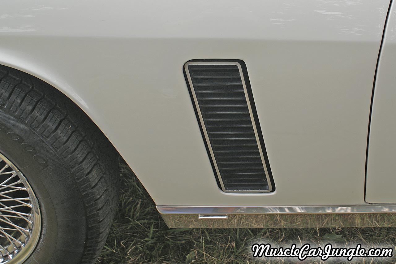 1975 Jensen Interceptor MKIII Convertible Fender Vent