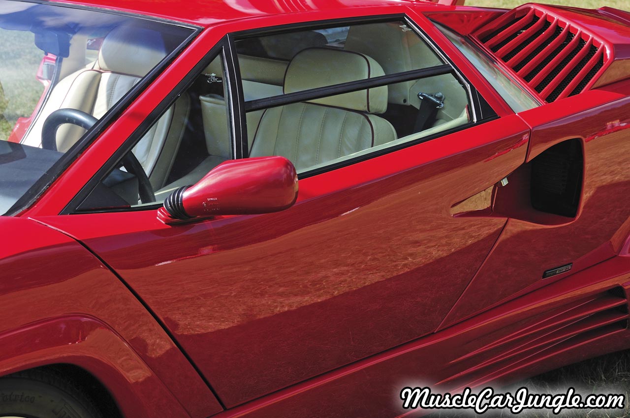 1990 Lamborghini Countach Door