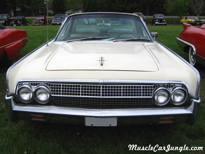 1963 Lincoln Continental Front