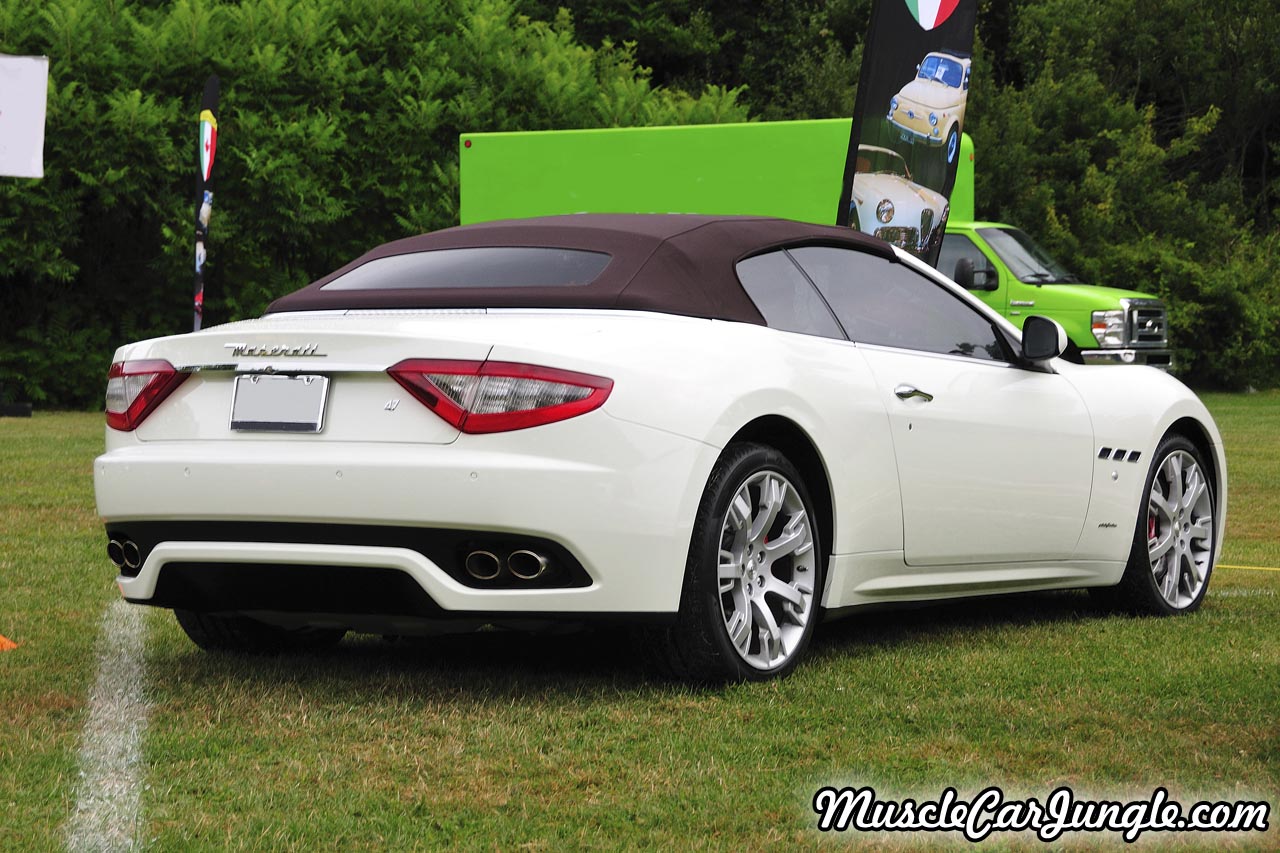2011 GranTurismo S Convertible Rear Right