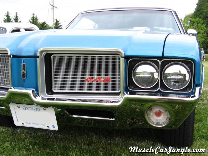 1971 Cutlass 442 Grill