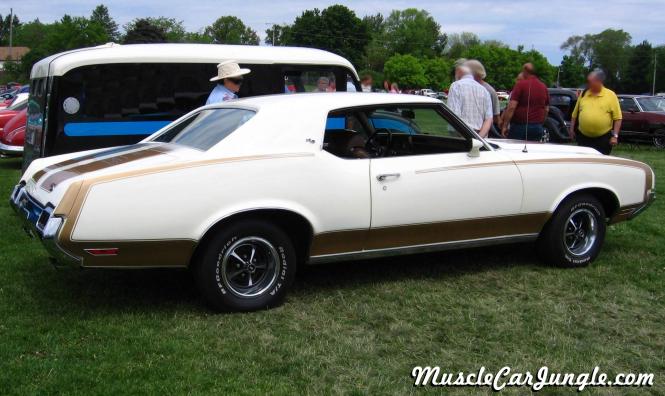 1971 Hurst Olds 442 Profile