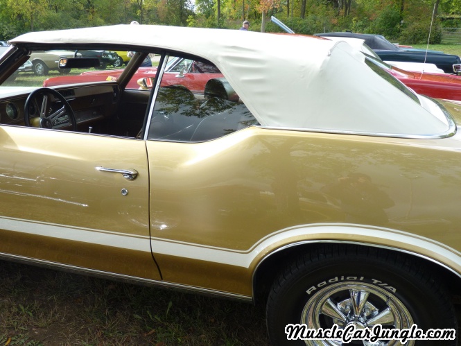 1972 442 W 30 Cutlass Convertible Top
